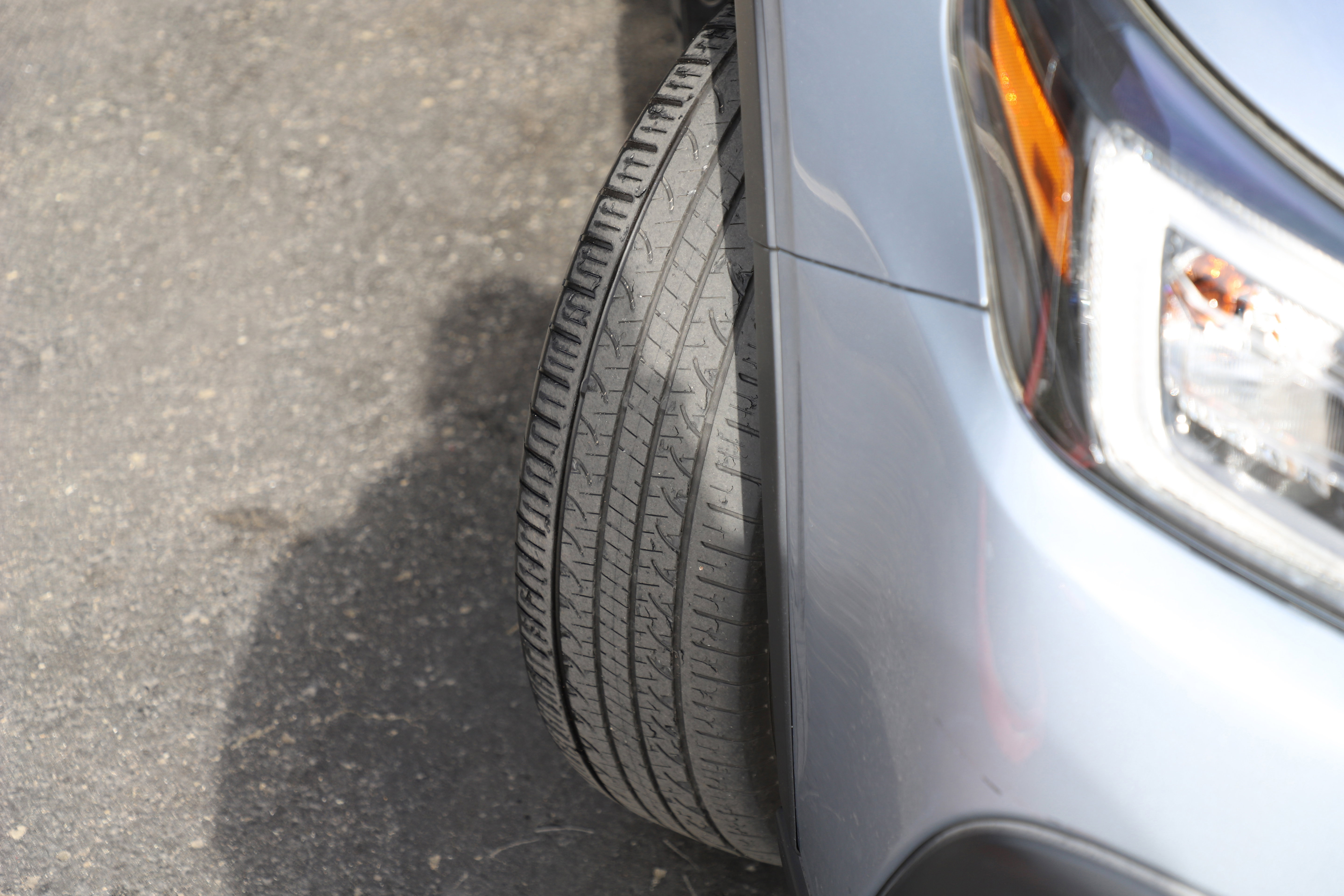 Used 2020 Subaru Outback Premium image 3