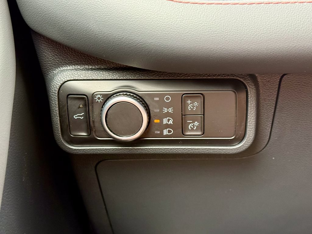 New 2026 Ford Explorer Active AWD/4WD image 28