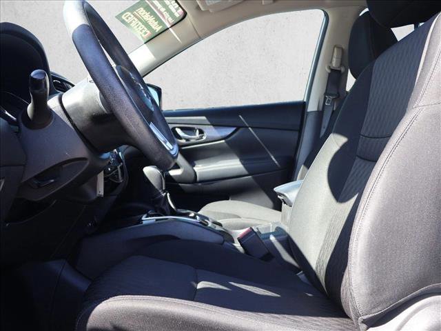 Used 2018 Nissan Rogue S image 20