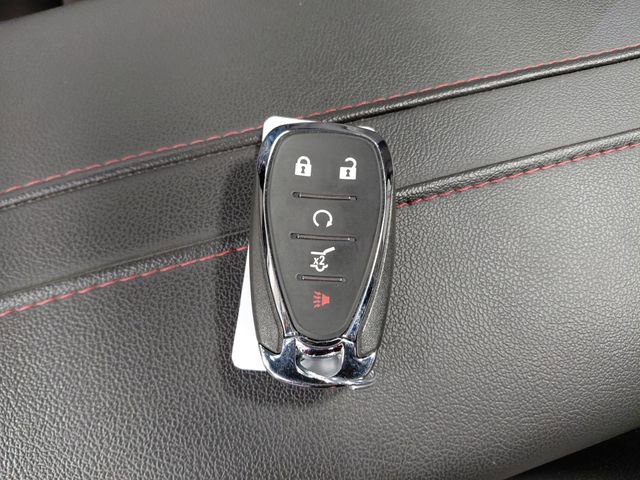 Used 2025 Chevrolet Blazer RS w/ Enhanced Convenience Package image 7