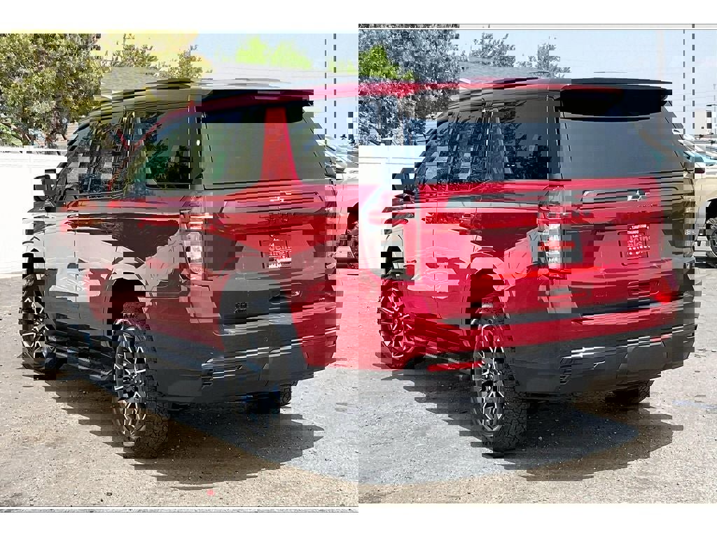 Used 2022 Chevrolet Tahoe Z71 AWD/4WD image 12