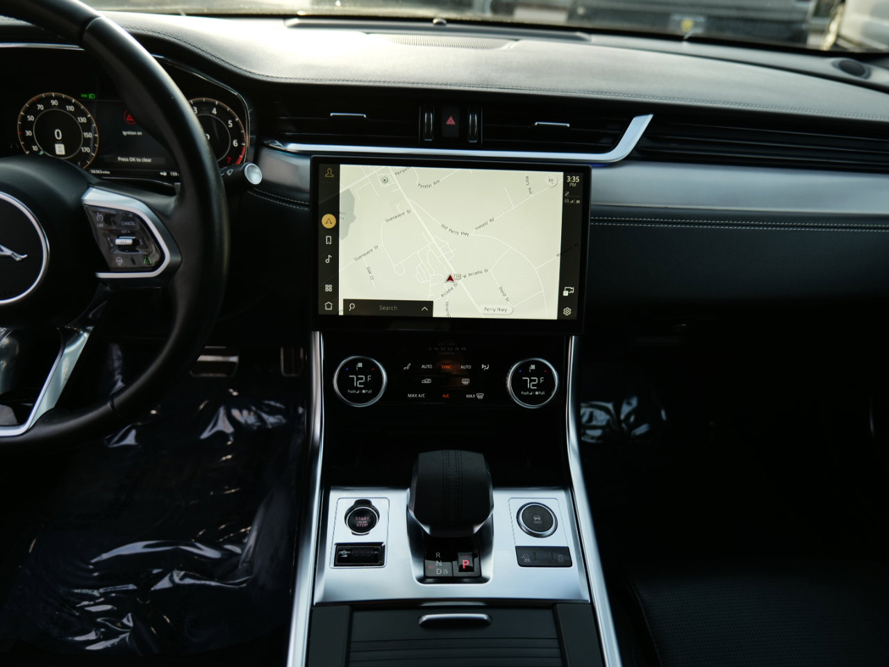 Used 2024 Jaguar XF R-Dynamic SE image 21