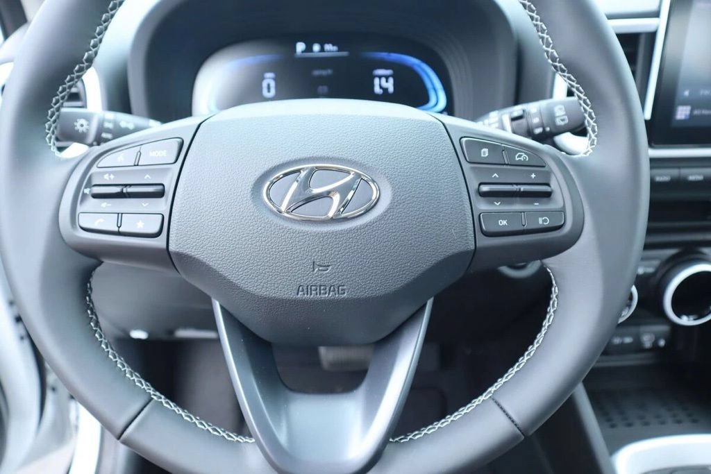 New 2026 Hyundai Venue SEL FWD image 10