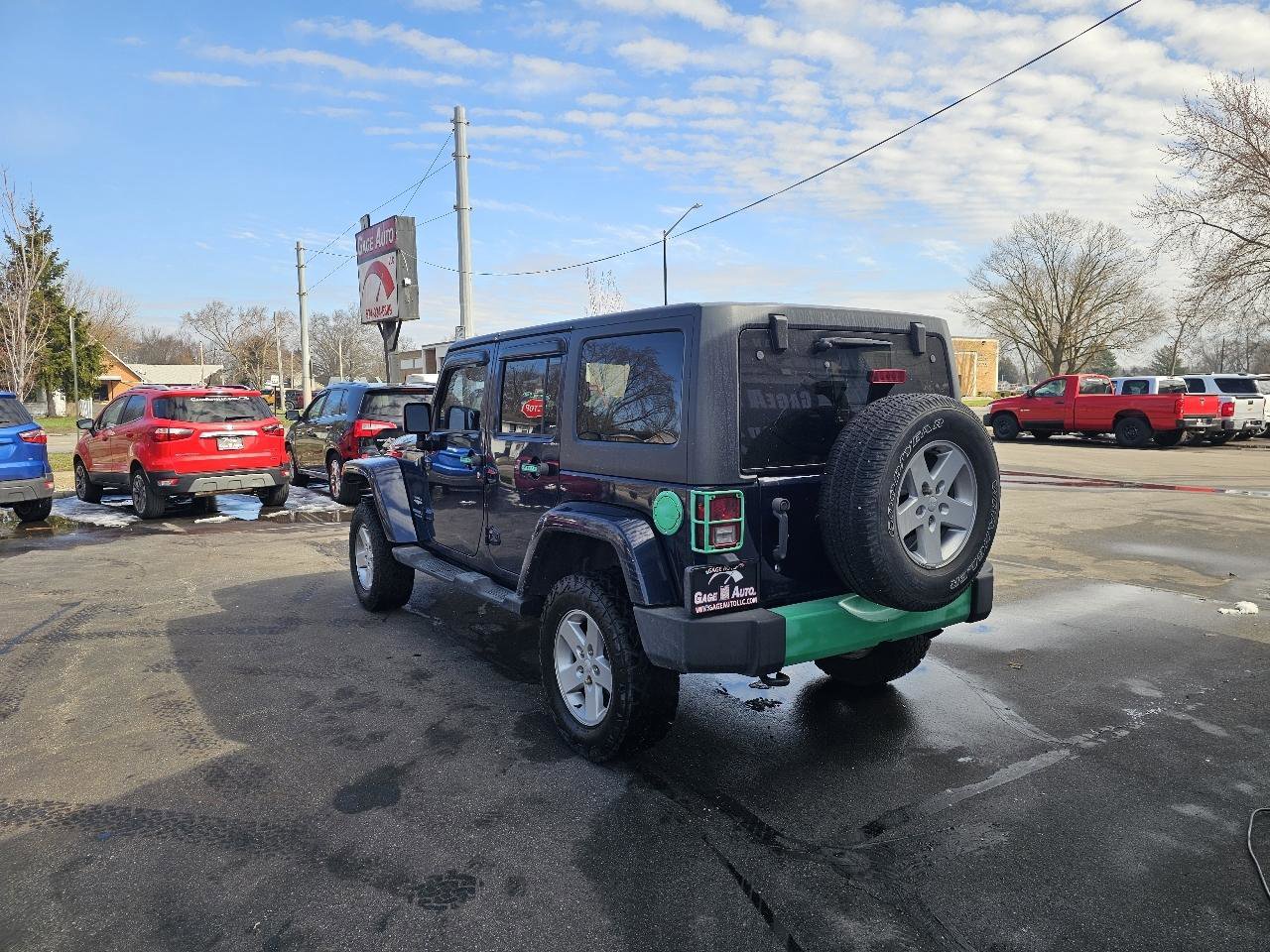 Used 2013 Jeep Wrangler Unlimited Sahara image 8