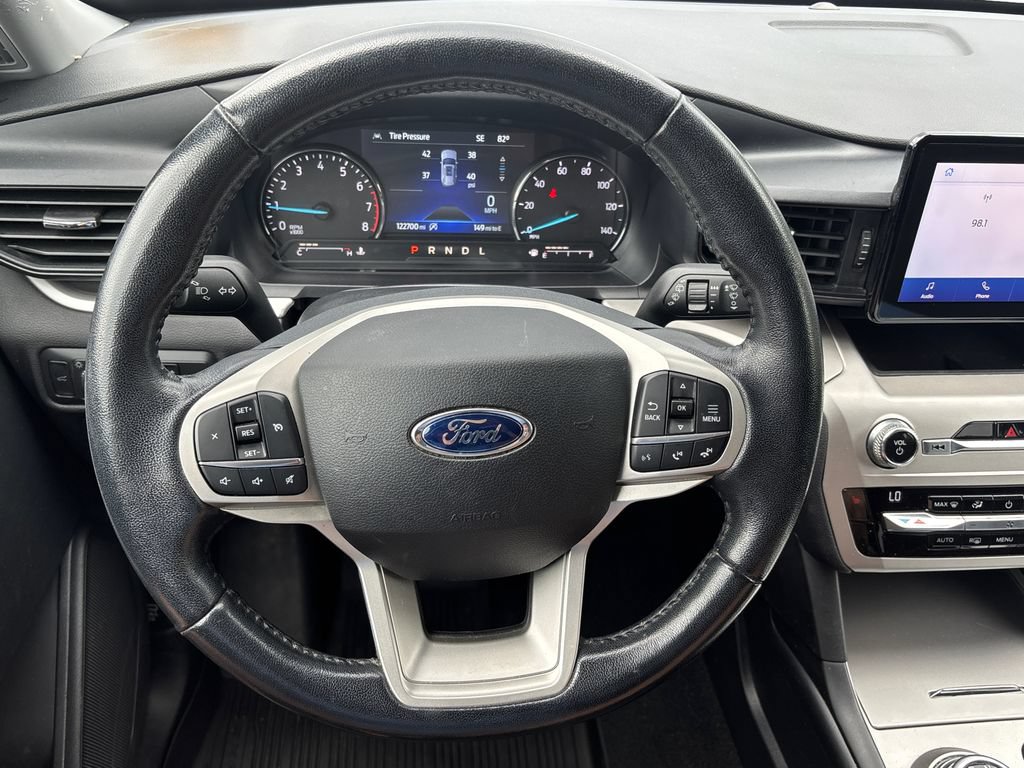 Certified 2021 Ford Explorer XLT AWD/4WD image 24