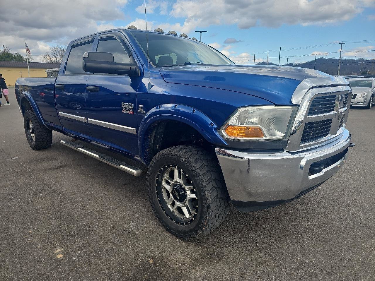 Used 2011 RAM 2500 ST w/ Chrome Accents Group image 3