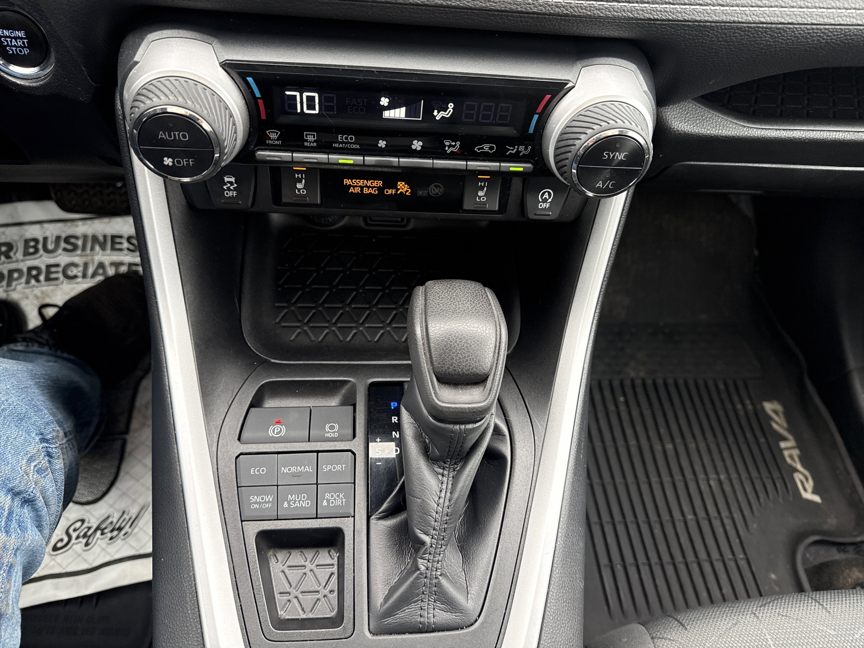 Used 2020 Toyota RAV4 XLE w/ Convenience Package image 22