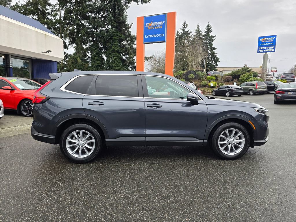 Used 2025 Honda CR-V EX image 2