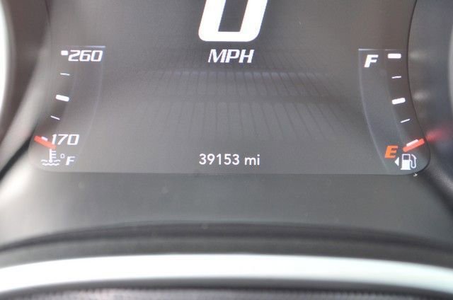 Used 2015 Dodge Challenger SRT w/ Technology Group image 22