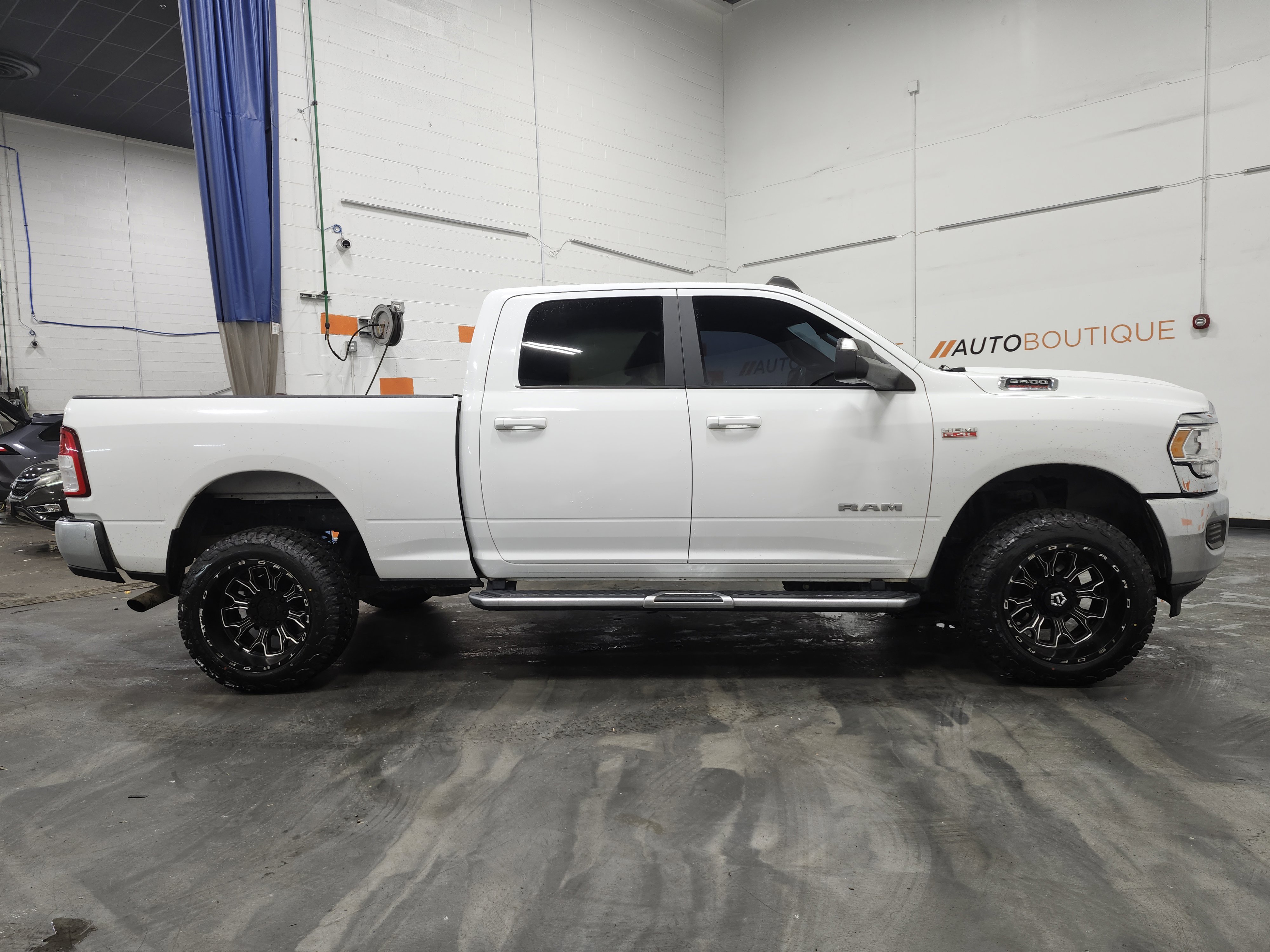 Used 2021 RAM 2500 Big Horn image 18