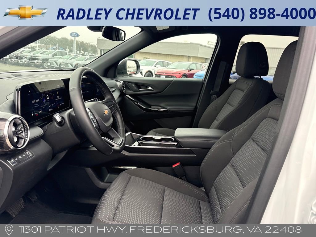 Certified 2025 Chevrolet Equinox LT image 3