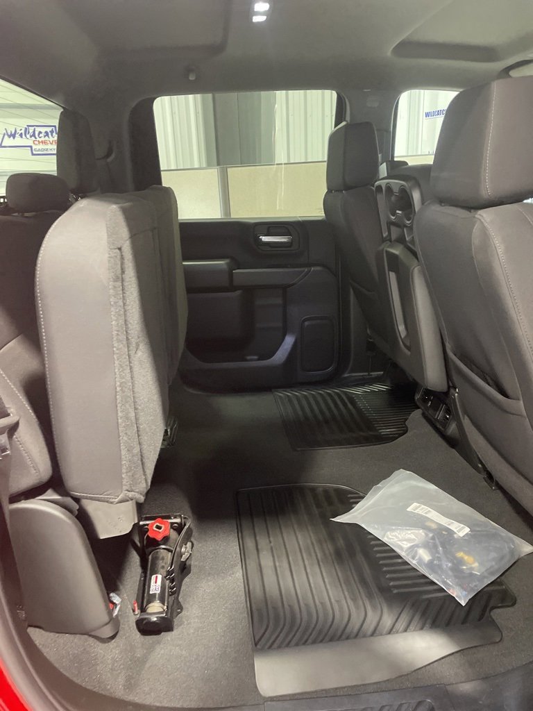 Used 2025 Chevrolet Silverado 2500 Custom w/ Custom Convenience Package image 29