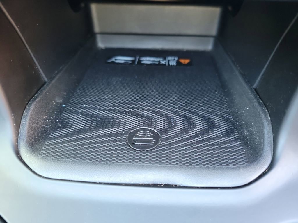 Used 2022 GMC Sierra 1500 AT4 w/ AT4 Premium Package image 25