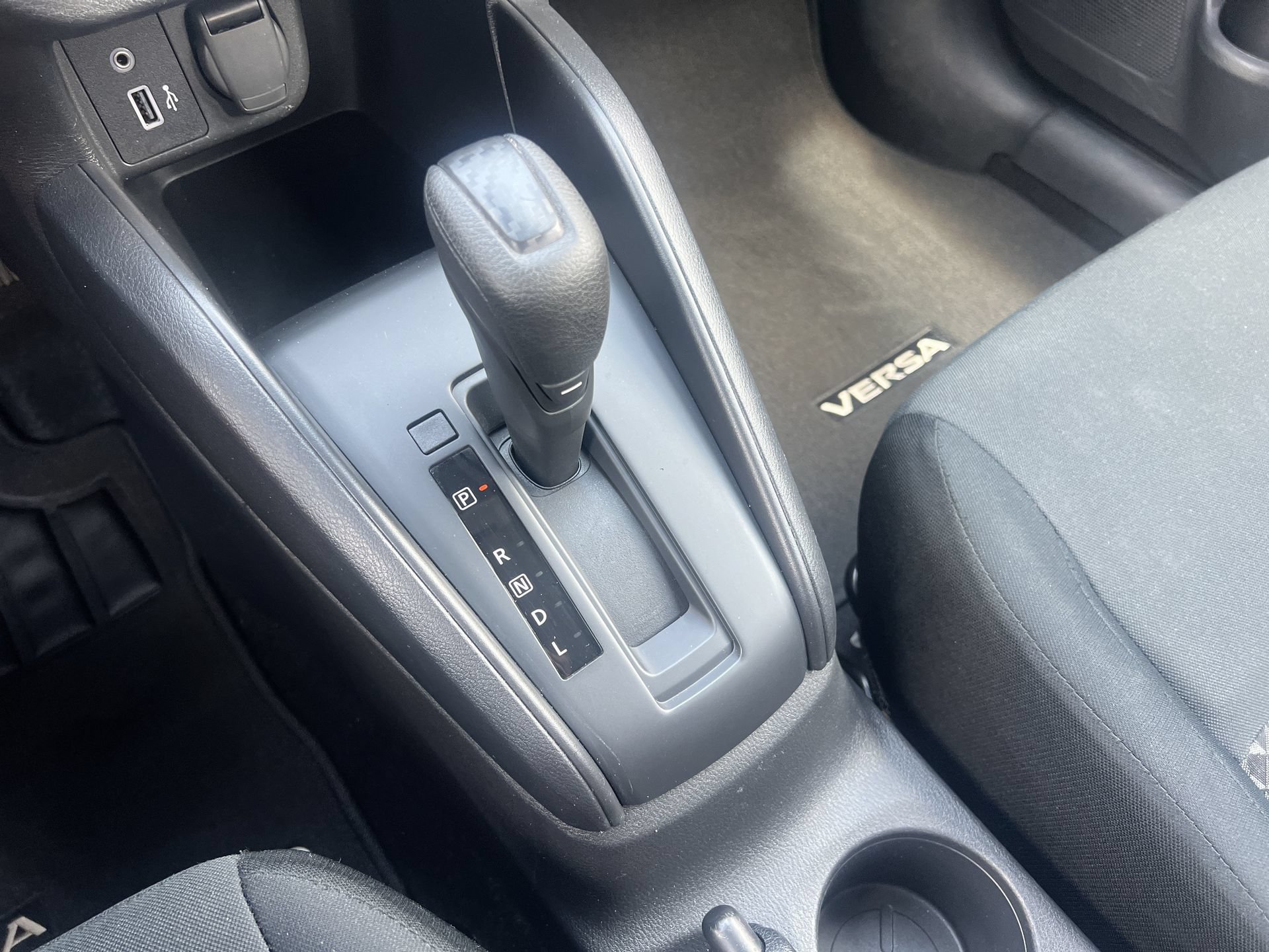 Used 2024 Nissan Versa S w/ Trunk Package FWD image 7