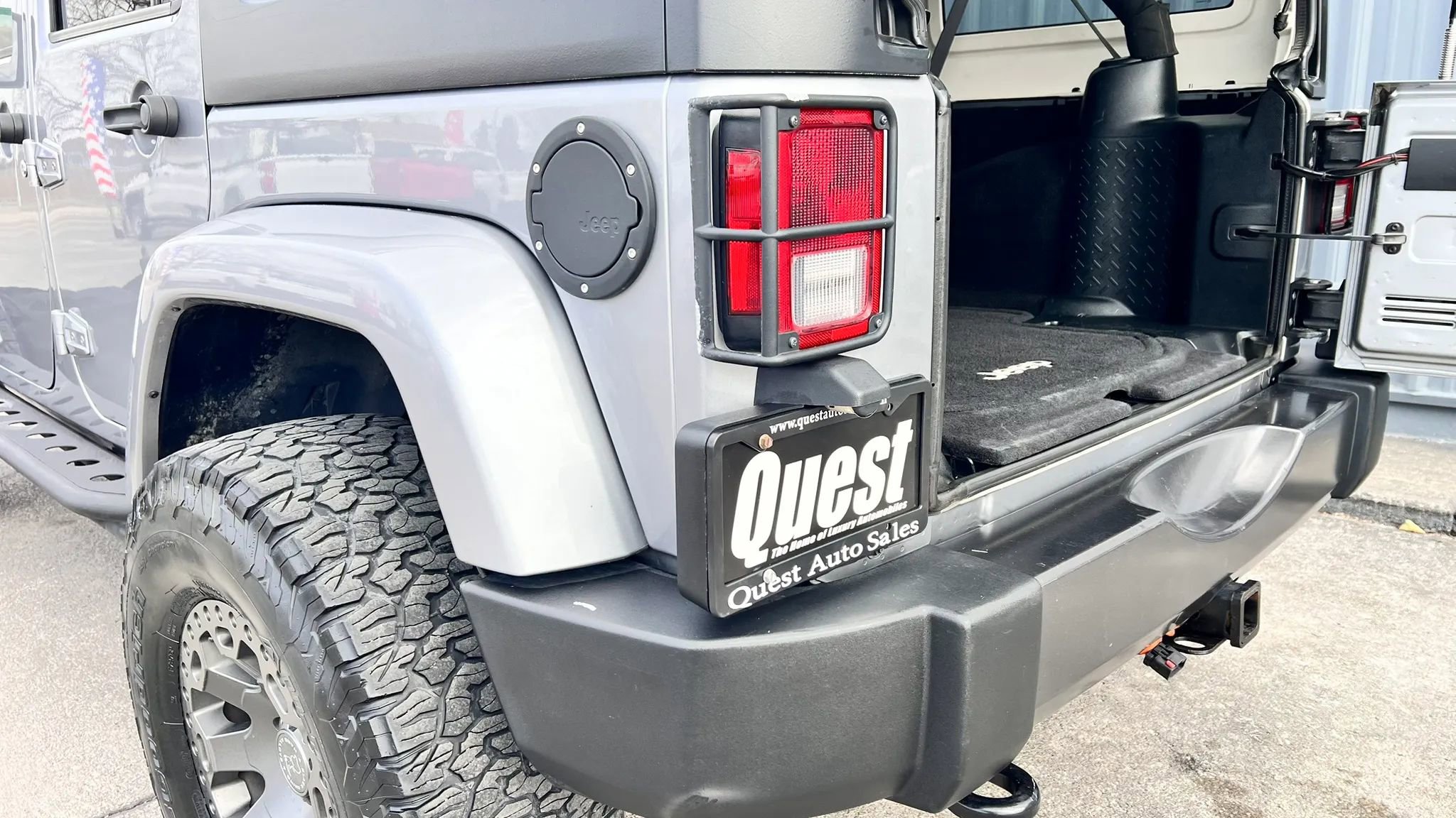 Used 2017 Jeep Wrangler Unlimited Sport image 11