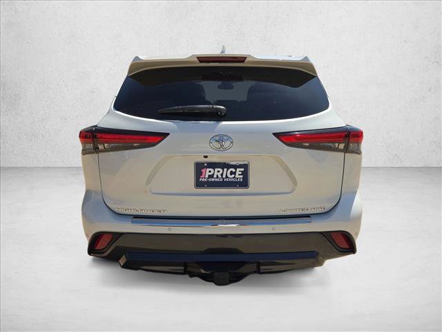 Used 2021 Toyota Highlander Limited AWD/4WD image 7