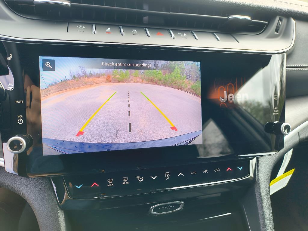 New 2026 Jeep Grand Cherokee Limited image 23