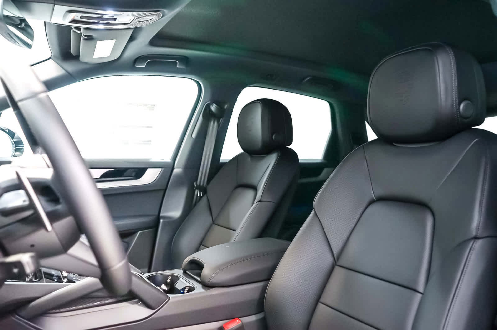 New 2026 Porsche Cayenne AWD/4WD image 5