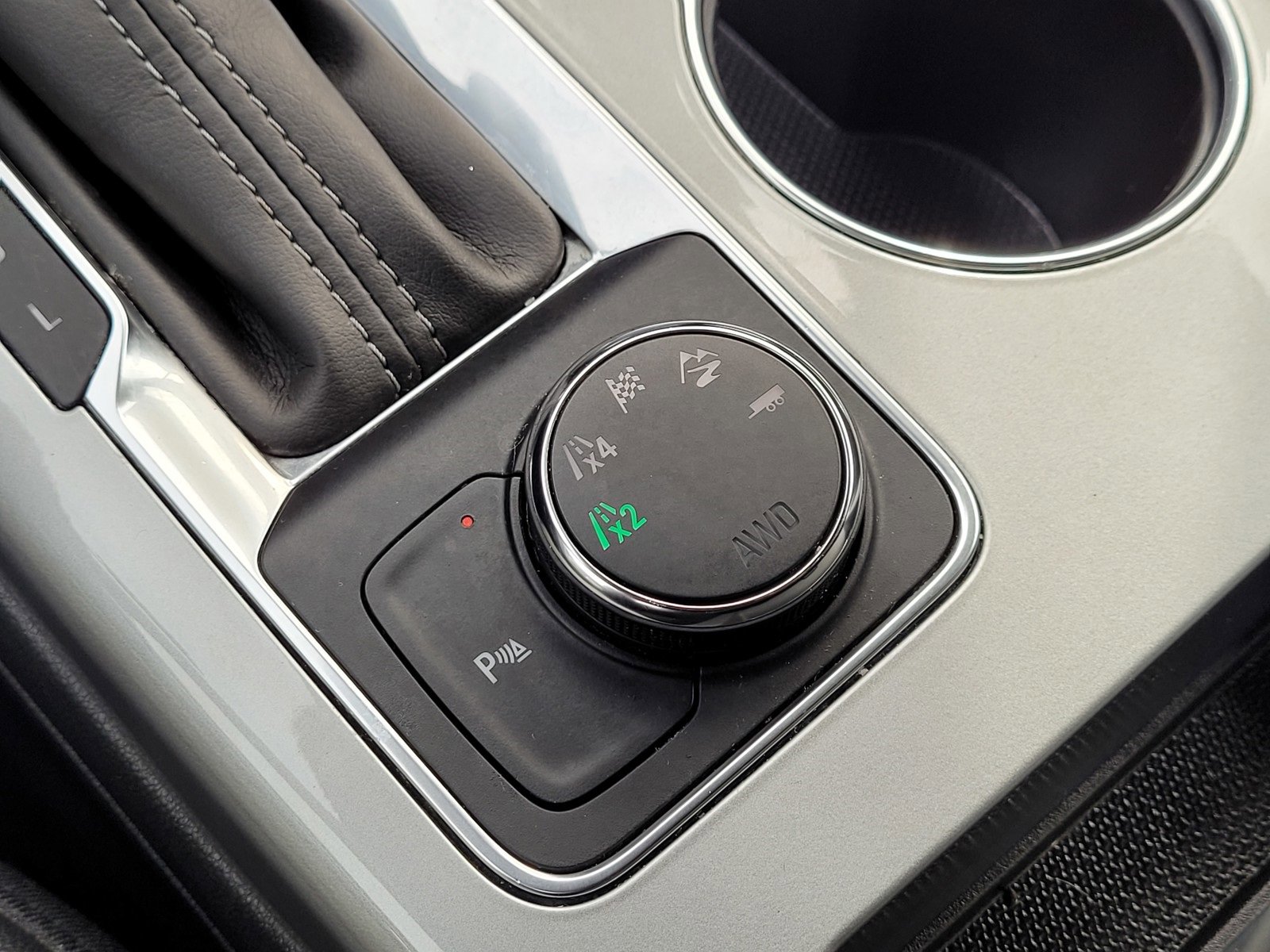 Used 2019 Chevrolet Blazer LT w/ Sun and Wheels Package image 27