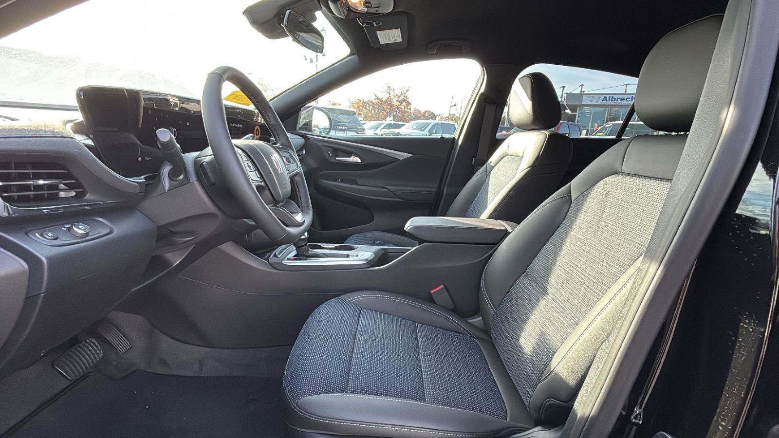 New 2025 Buick Envista Preferred w/ Convenience I Package image 22