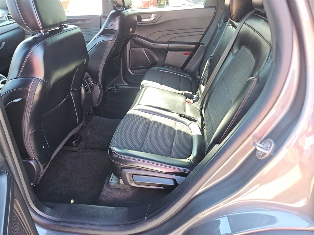 Used 2025 Ford Escape ST-Line image 26