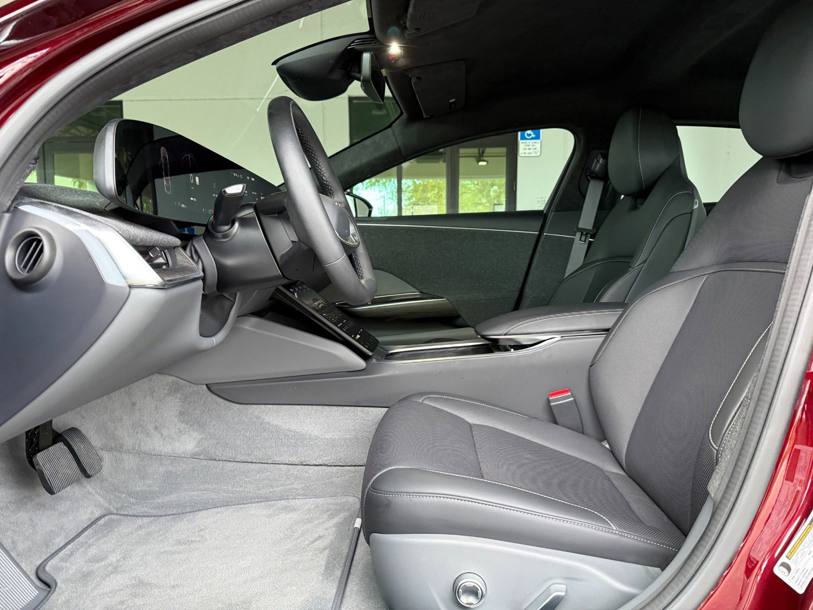 Used 2023 Lucid Air Pure image 24