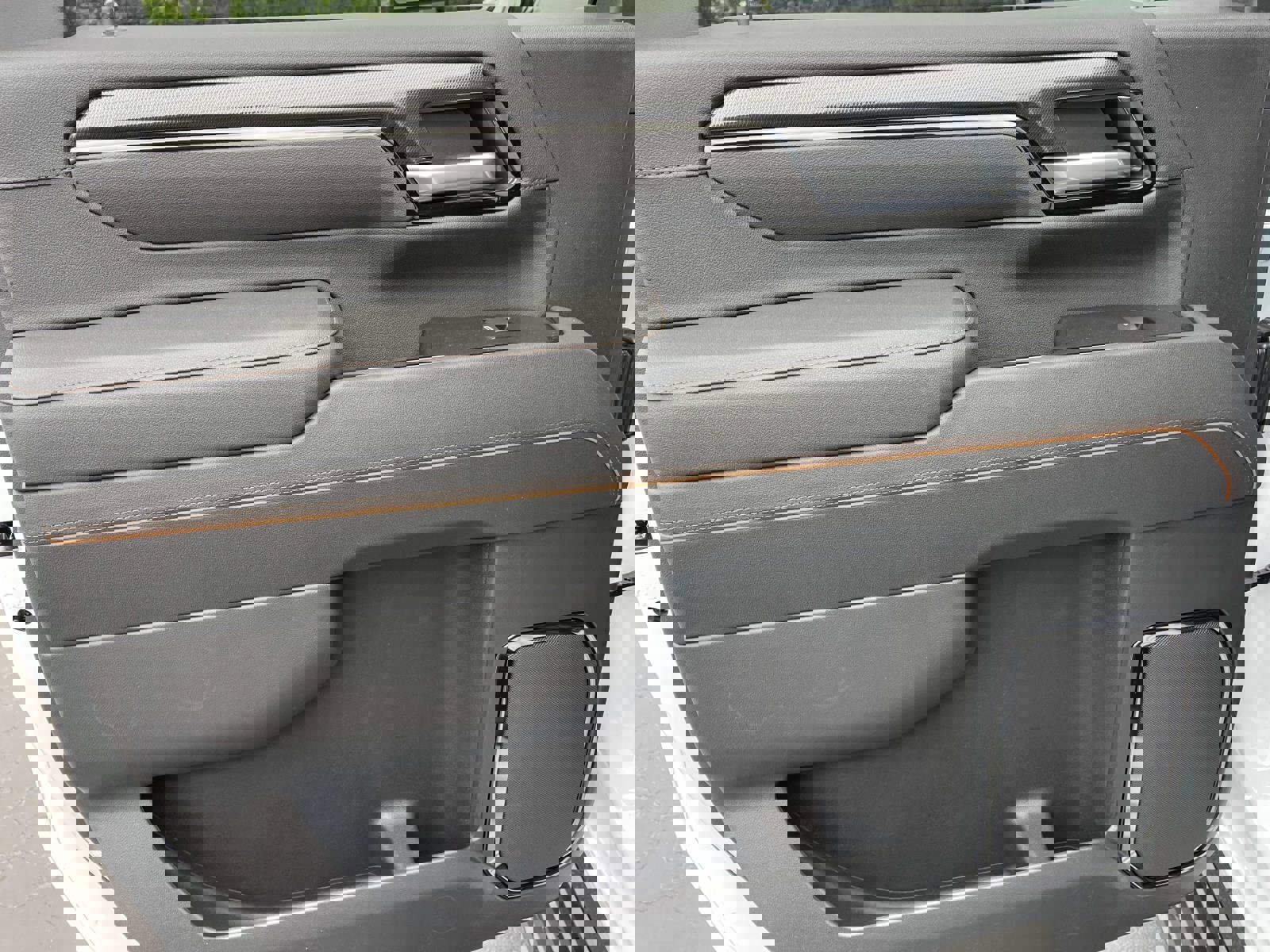 New 2026 GMC Sierra 2500 AT4 w/ AT4 Premium Plus Package image 23