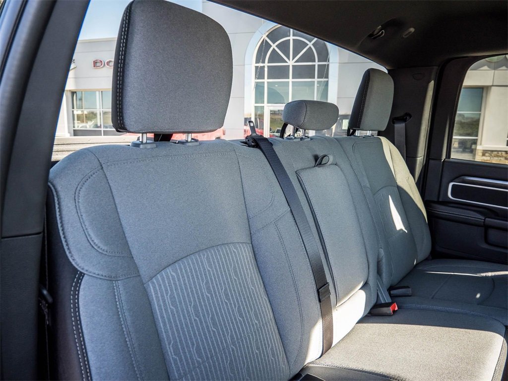 Used 2024 RAM 2500 Big Horn w/ Safety Group image 25