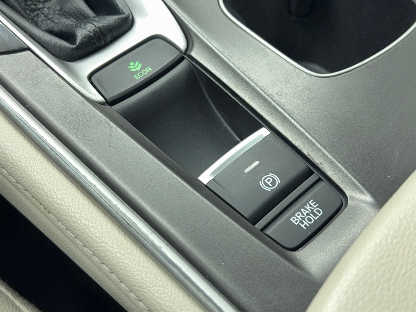 Used 2019 Honda Accord EX-L image 31