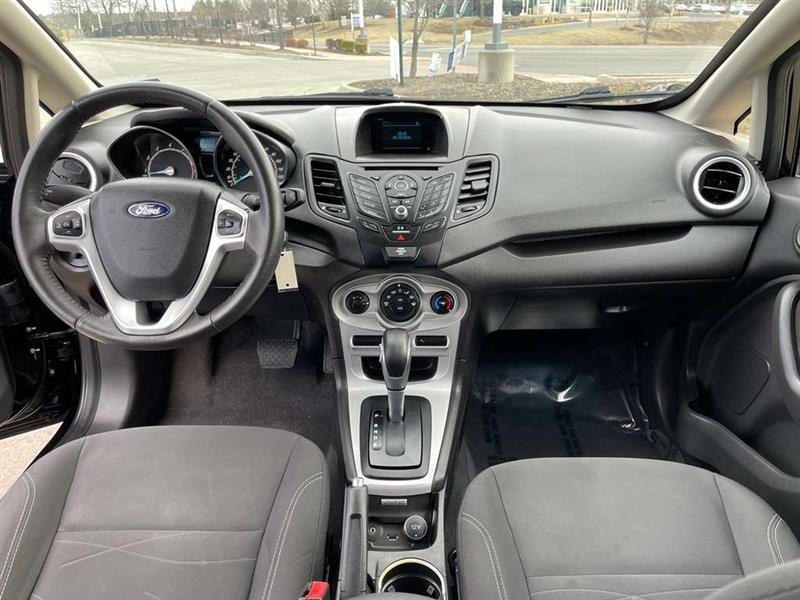 Used 2016 Ford Fiesta SE image 44