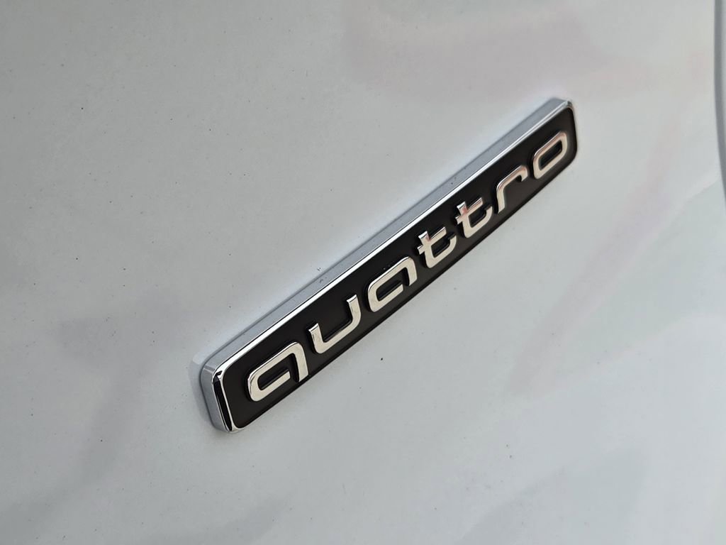 New 2026 Audi Q5 Prestige image 14