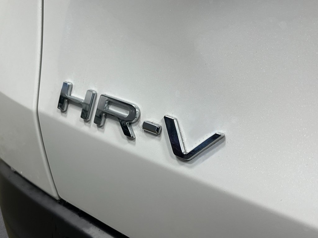New 2027 Honda HR-V LX image 9