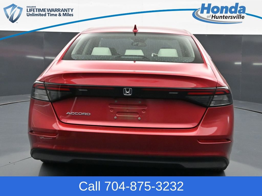 Used 2024 Honda Accord EX image 7