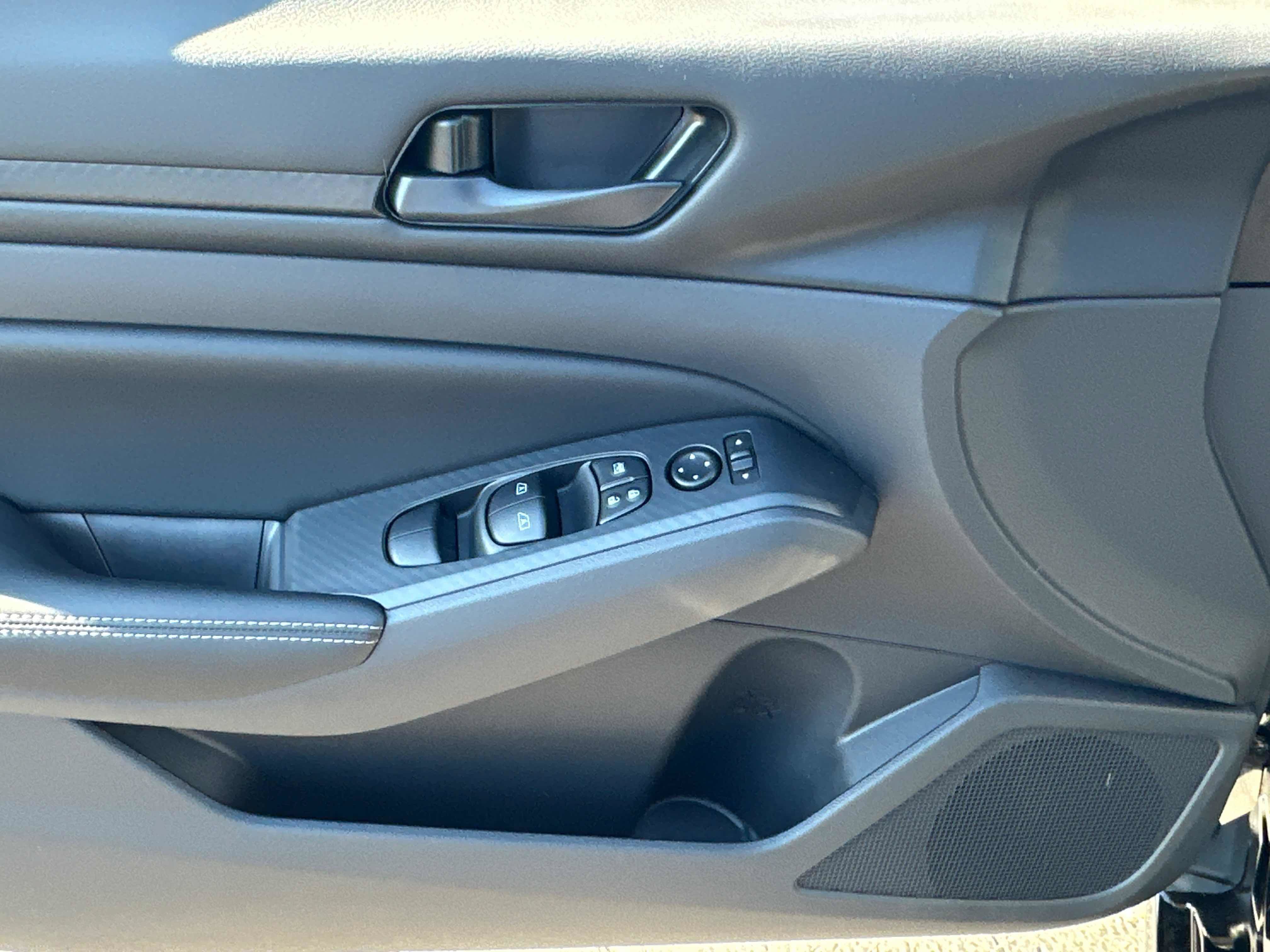 New 2026 Nissan Altima 2.5 SV AWD/4WD image 17