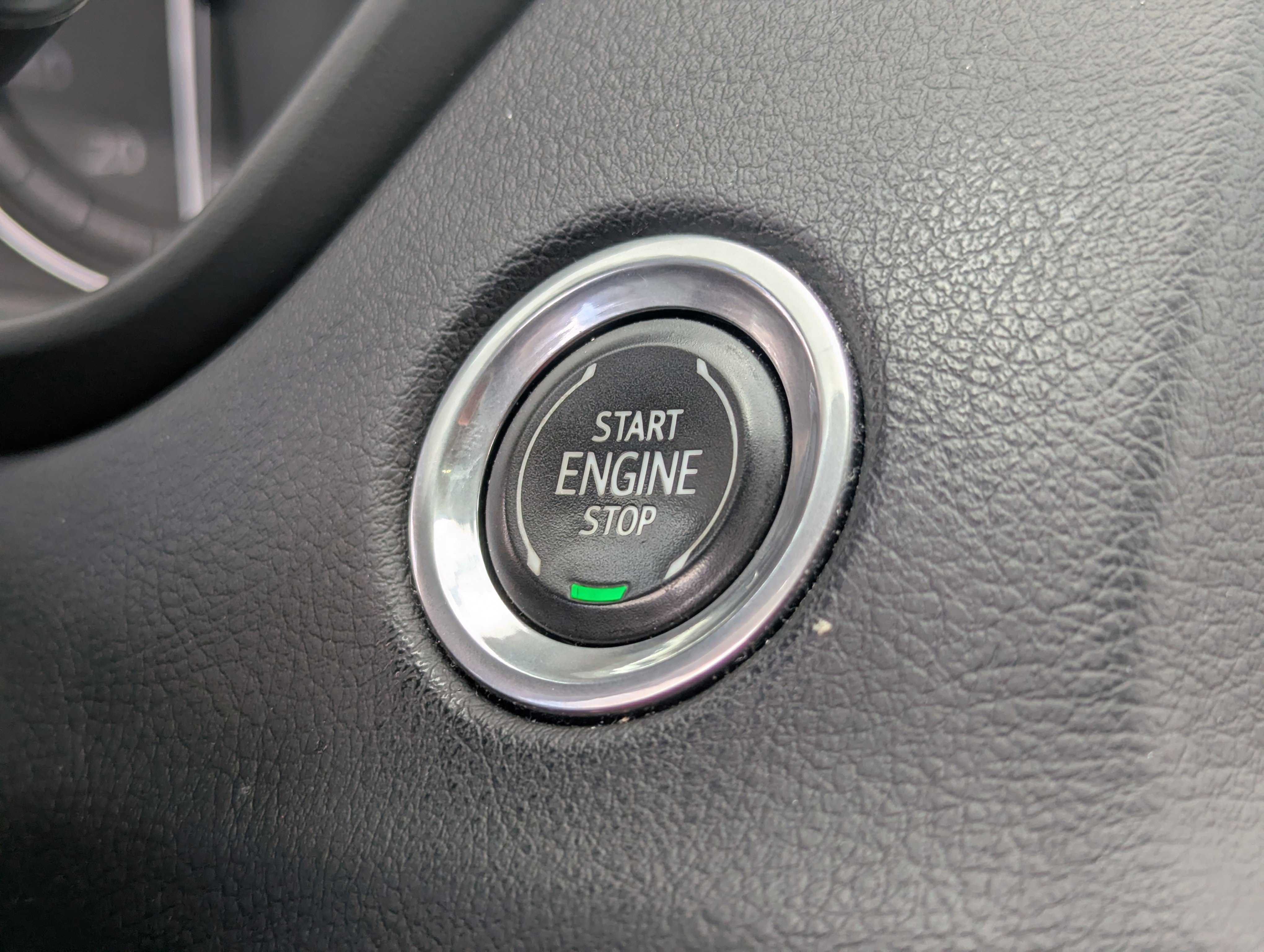 Used 2021 Cadillac XT4 Premium Luxury image 31