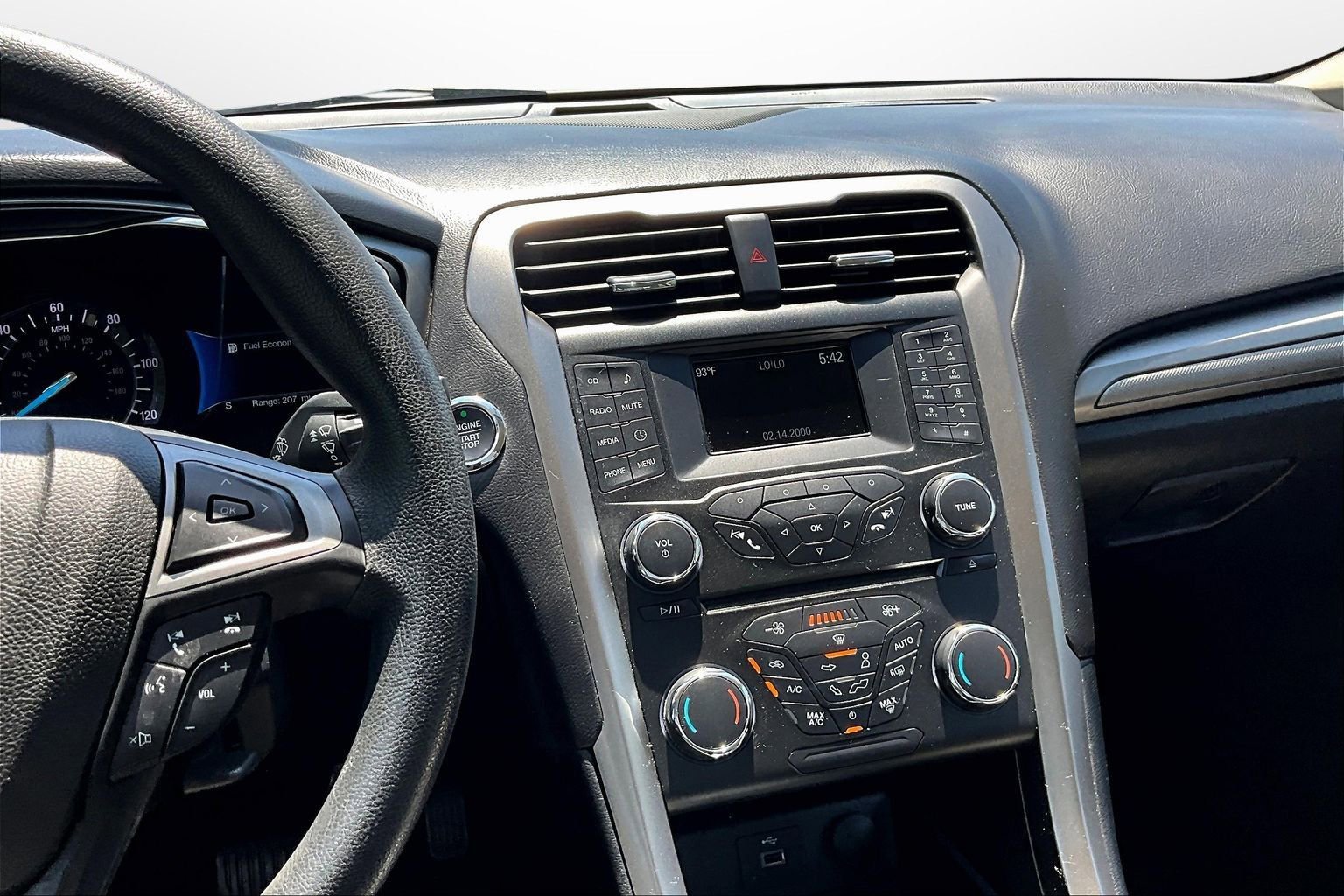 Used 2018 Ford Fusion S image 6