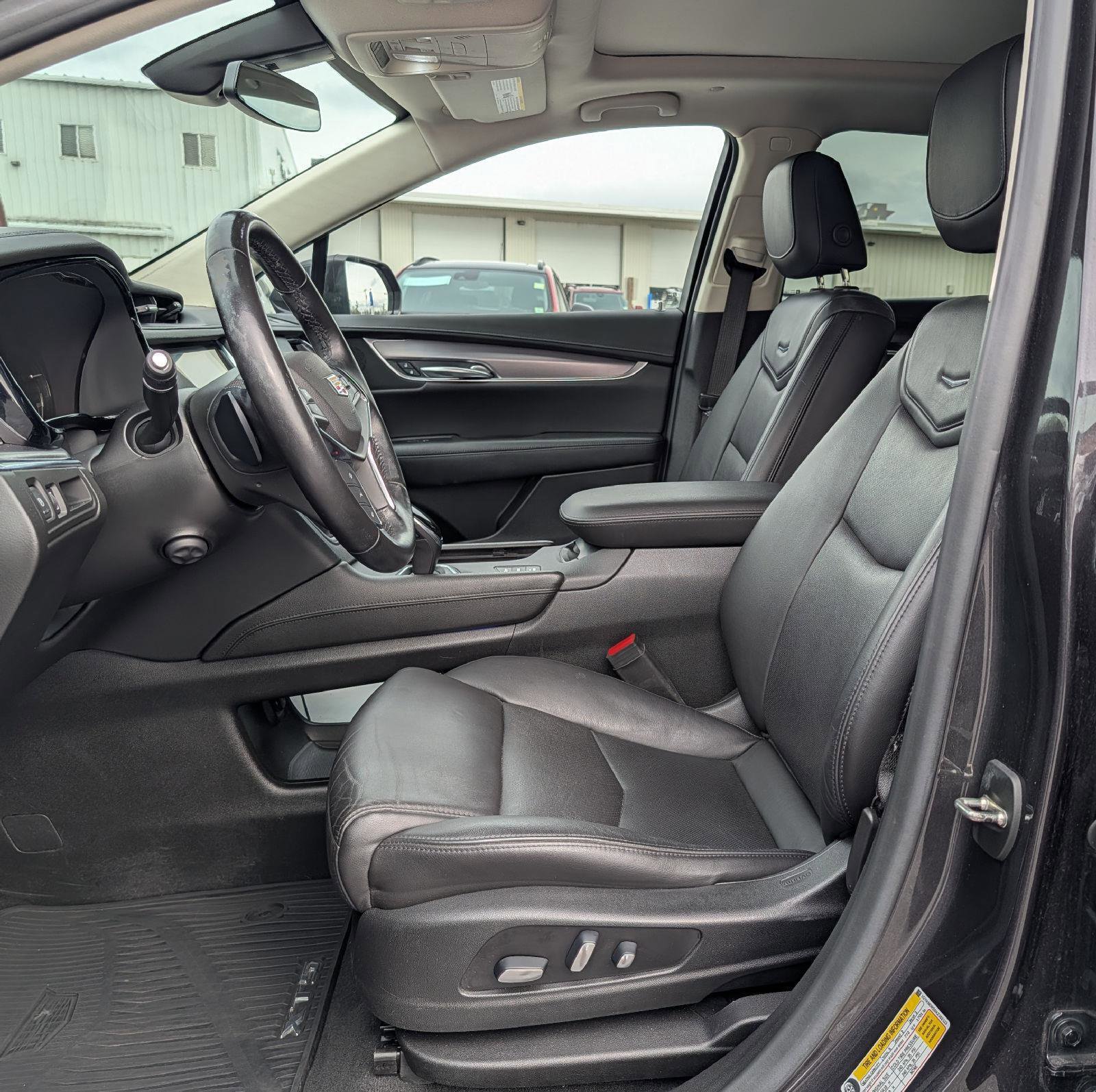 Used 2019 Cadillac XT5 Luxury image 10