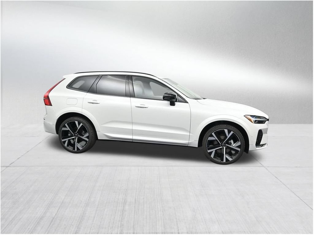 New 2026 Volvo XC60 B5 Ultra AWD/4WD image 6