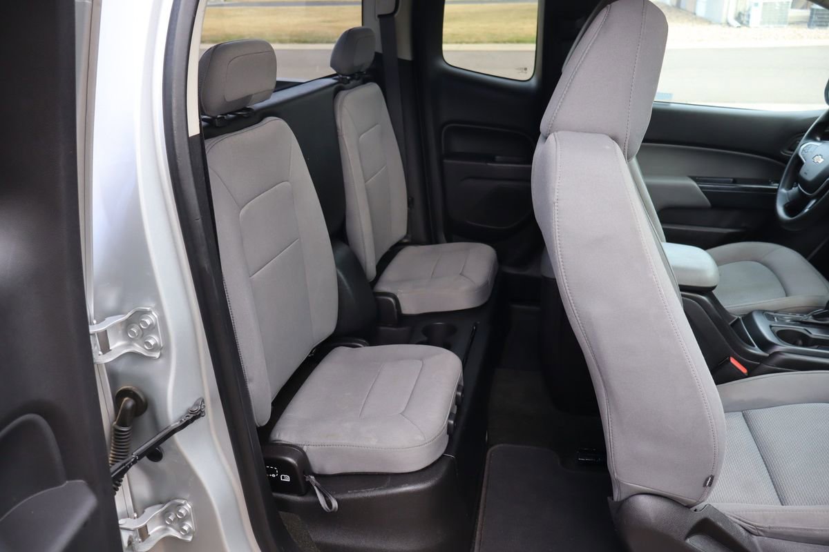 Used 2017 Chevrolet Colorado W/T w/ WT Convenience Package image 19