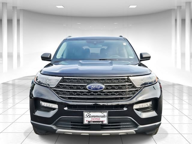 Used 2022 Ford Explorer XLT w/ Equipment Group 202A image 5