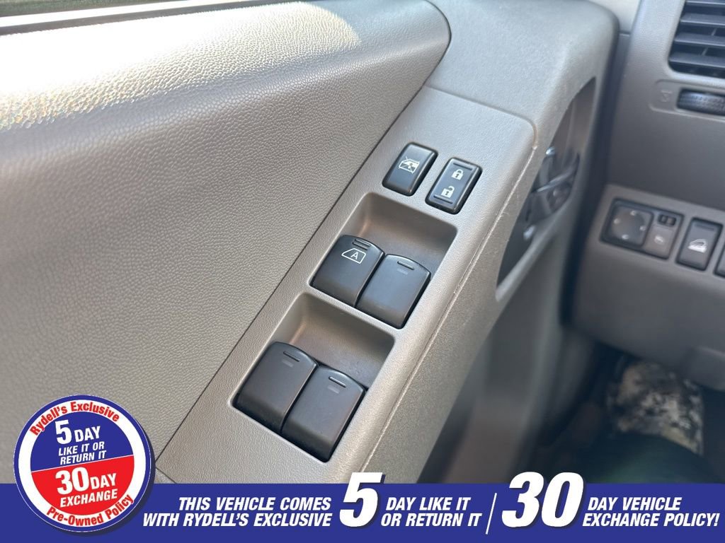 Used 2017 Nissan Frontier SV image 9