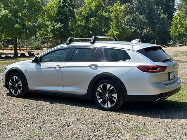 Used 2018 Buick Regal Preferred AWD/4WD image 35