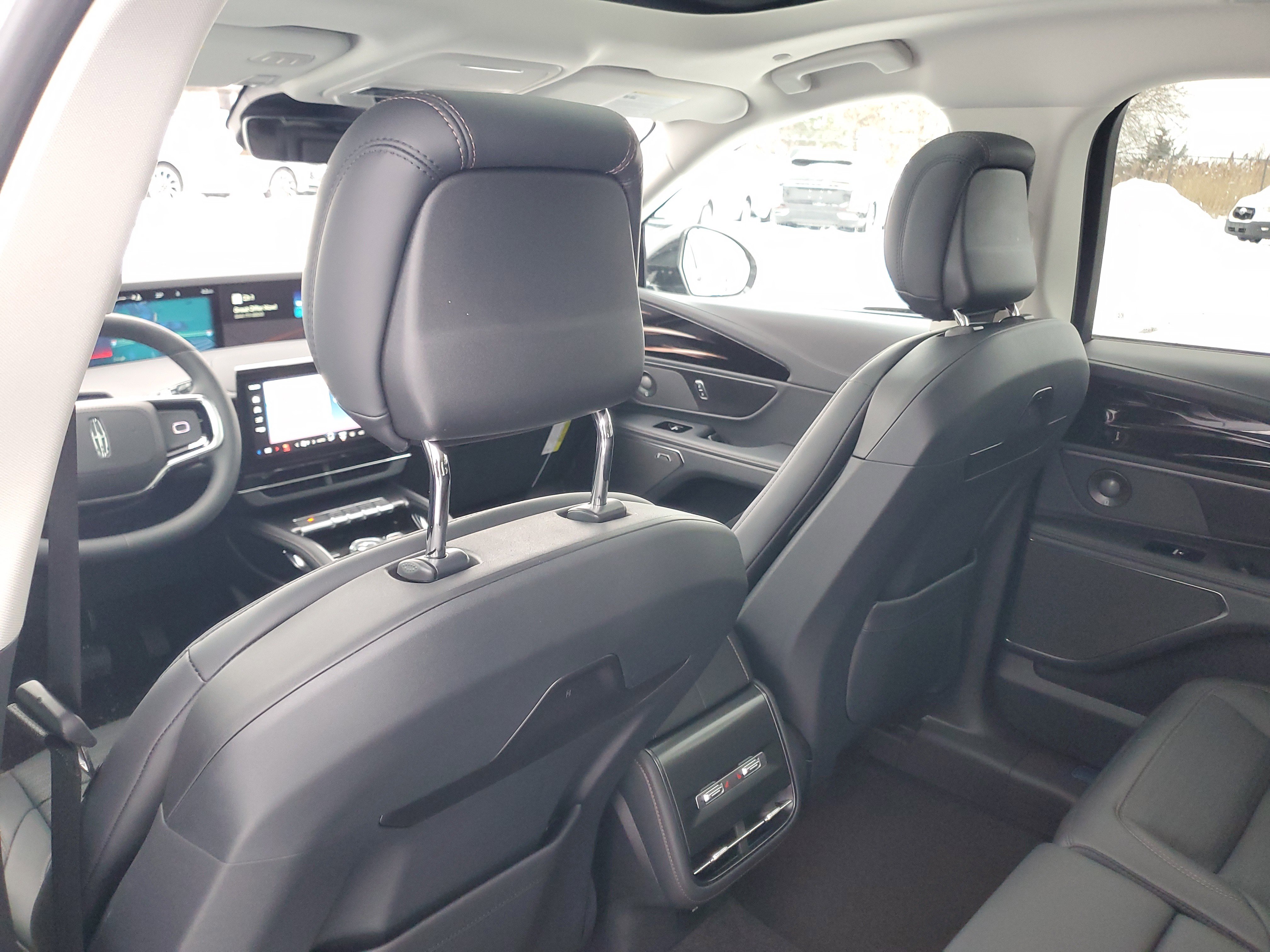 New 2026 Lincoln Nautilus Reserve w/ Jet Appearance Package image 29