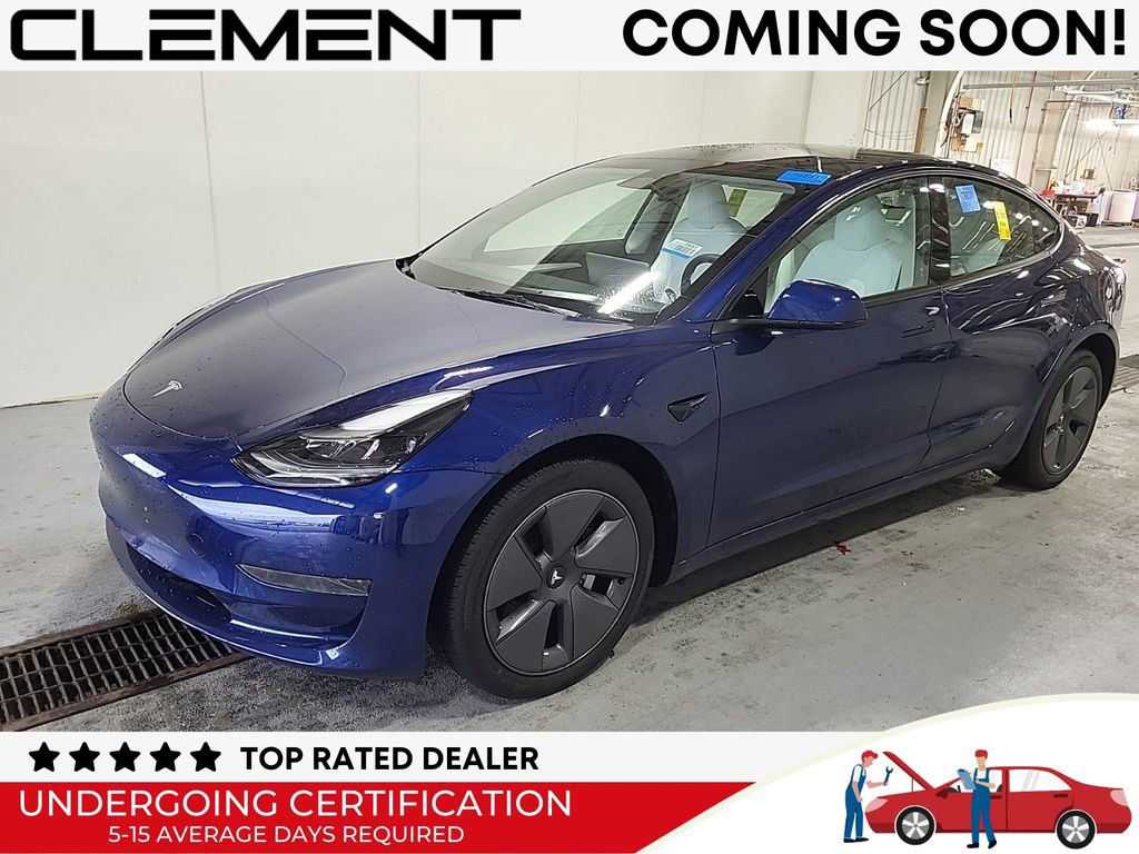 Used 2023 Tesla Model 3 Standard Range image 1