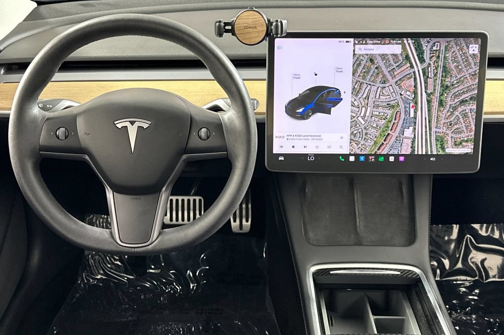 Used 2022 Tesla Model 3 Long Range AWD/4WD image 16