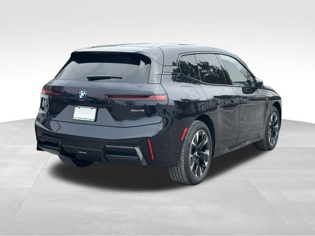 New 2026 BMW iX xDrive45 w/ M Sport Package image 4