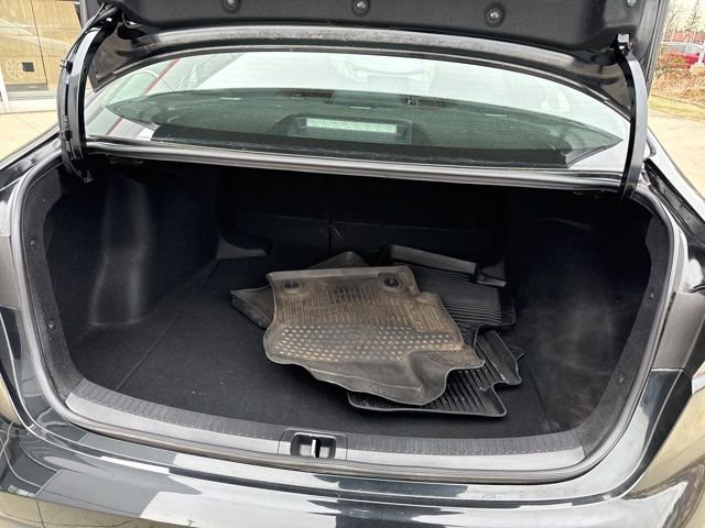 Used 2022 Toyota Corolla LE image 28
