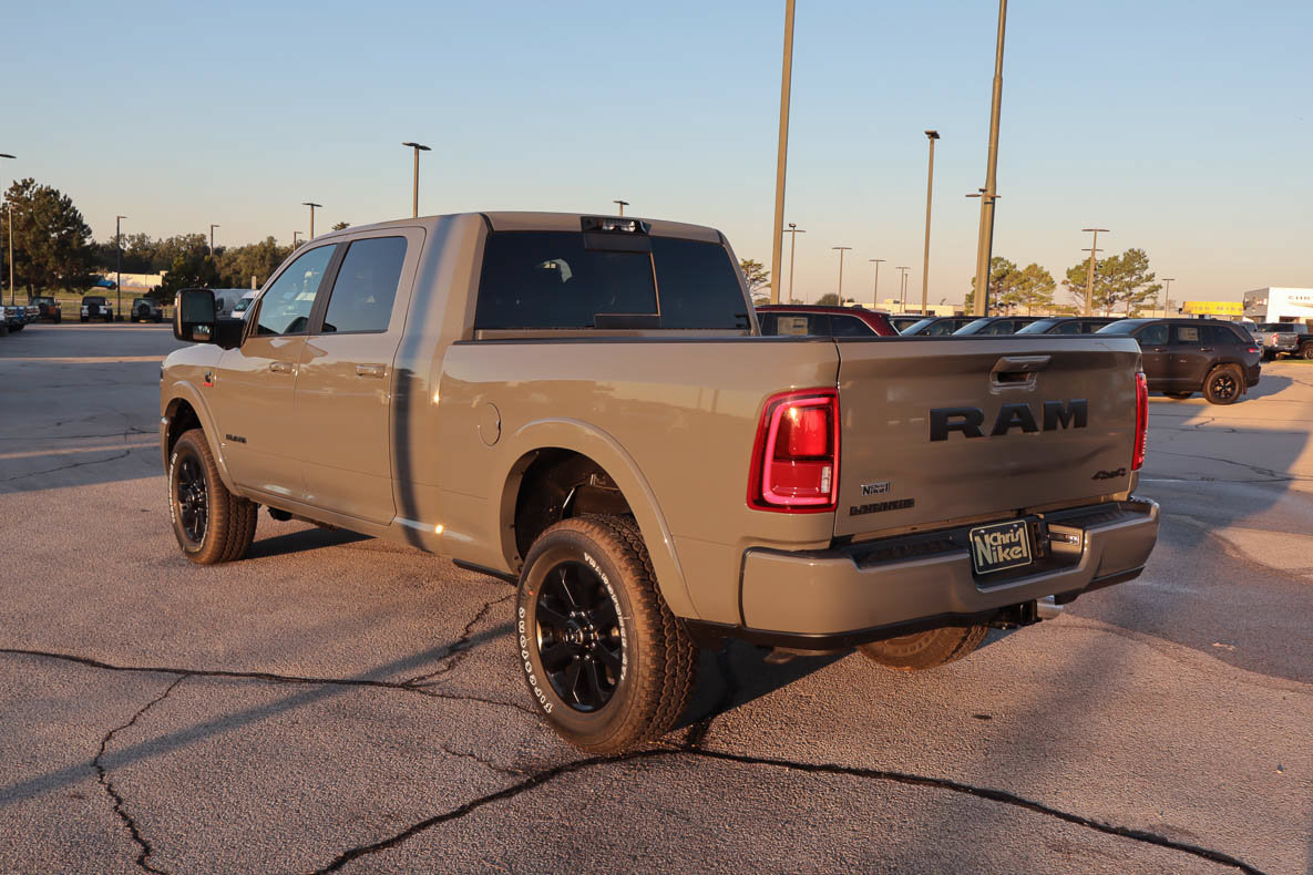 New 2027 RAM 2500 Laramie AWD/4WD image 10
