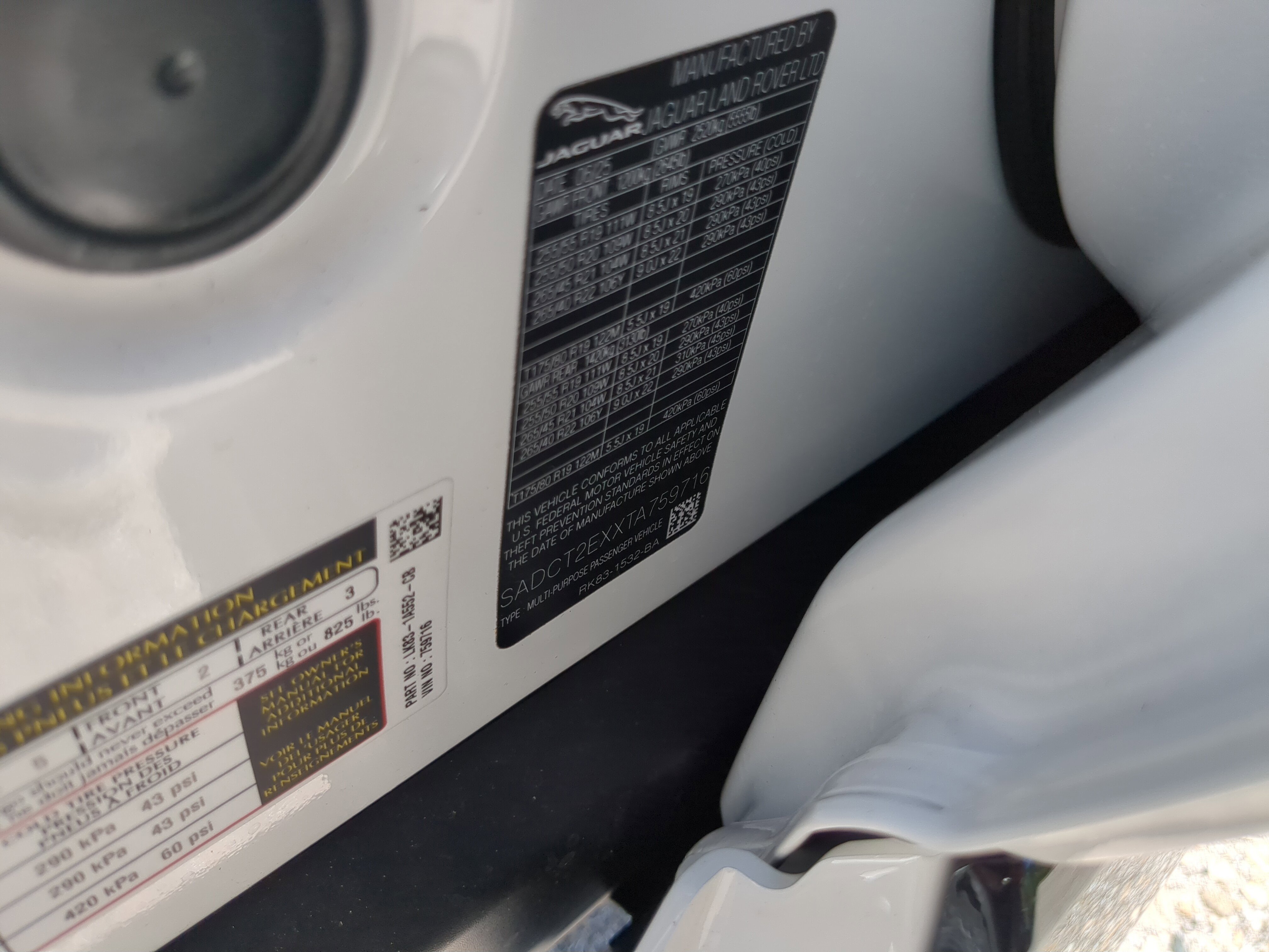 New 2026 Jaguar F-PACE R-Dynamic S AWD/4WD image 33