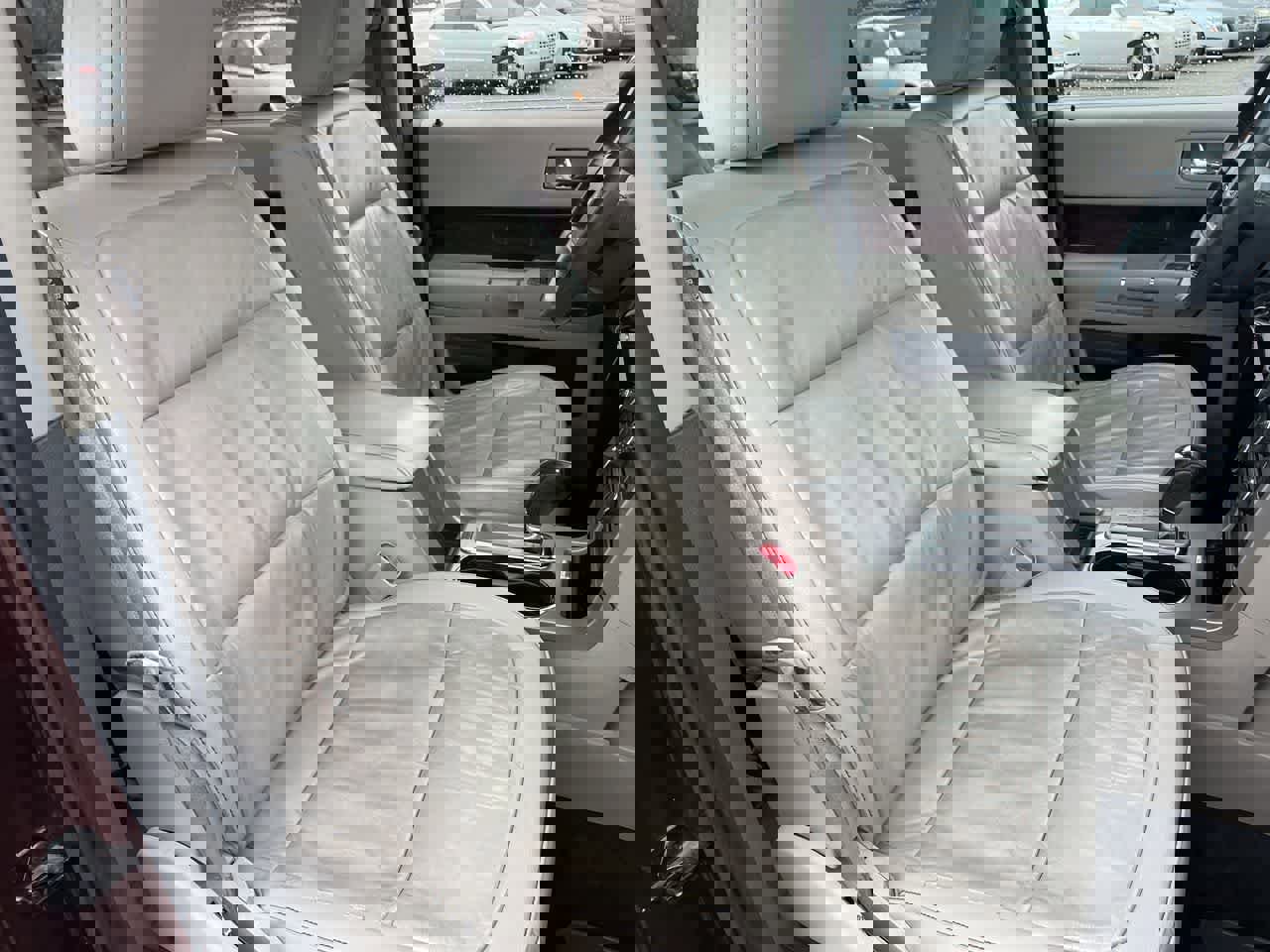 Used 2009 Ford Flex SEL image 14